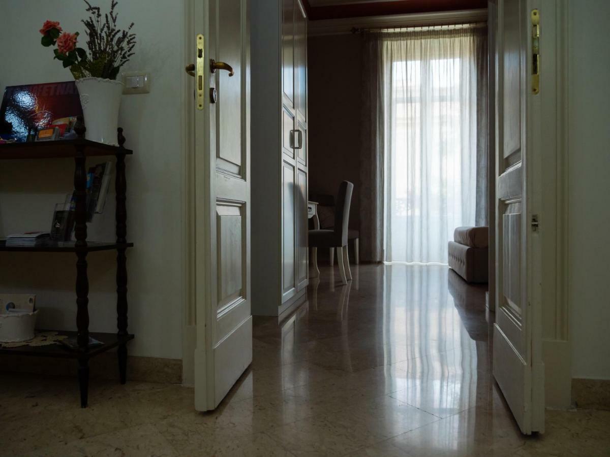 B&B Antico Corso Κατάνια Εξωτερικό φωτογραφία